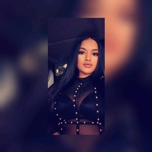 Meet your Posher, Kari